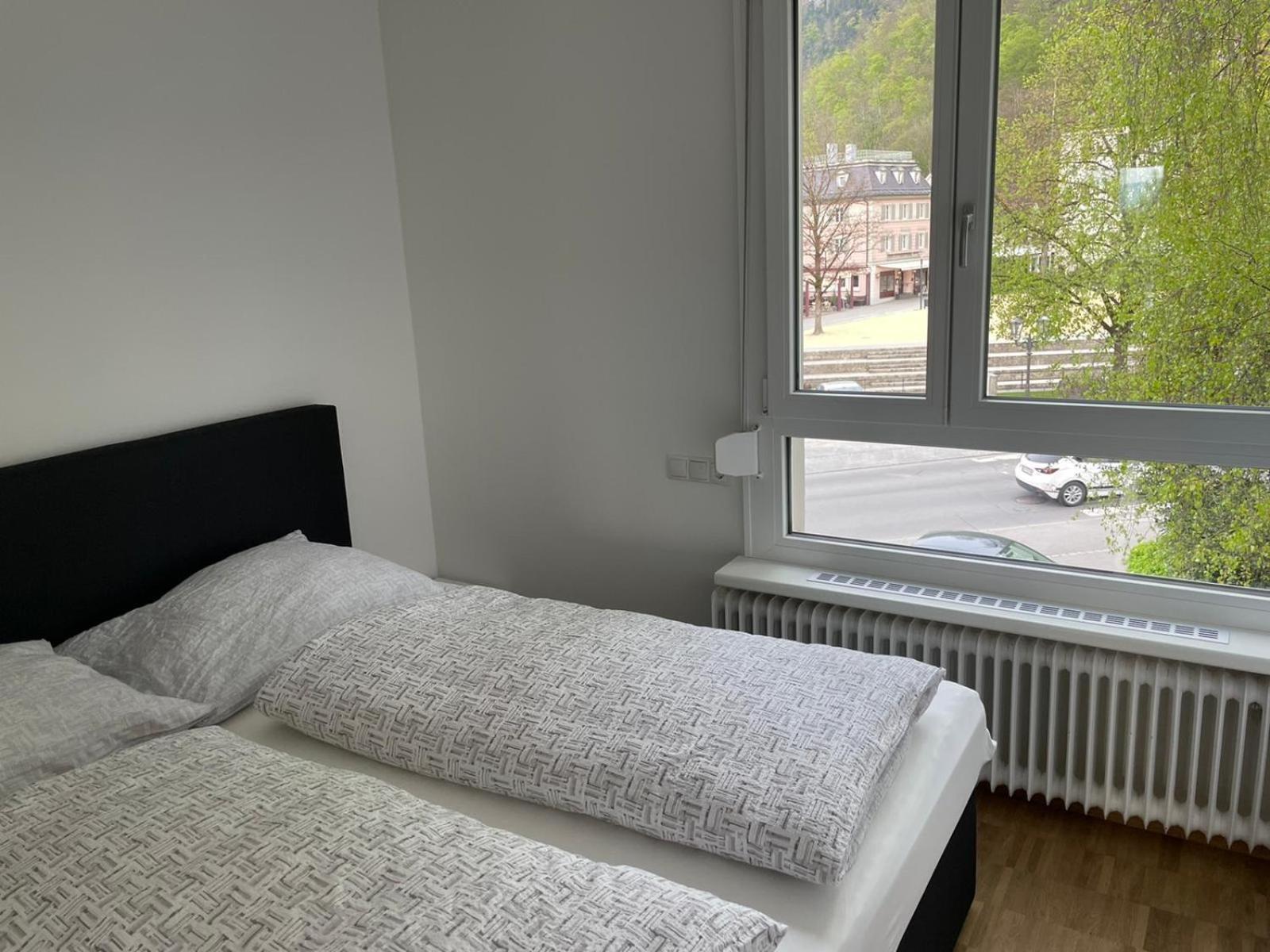 Zimmer & Appartements Am Schlossplatz Hohenems Kamer foto